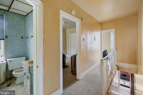 1745 19 St, Philadelphia PA  19145-2120 exterior