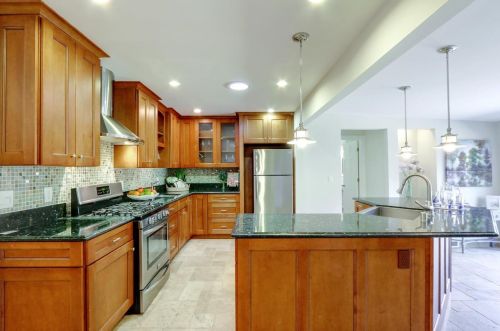 2179 Karren St, Concord CA  94520-2224 exterior