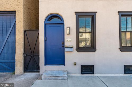 2633 Coral St, Philadelphia, PA 19125-1409