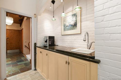 2740 Edgewood Ln, Bannockburn IL  60015-1617 exterior