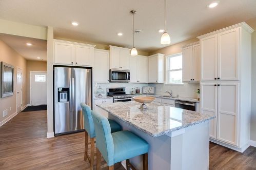 9862 Twin Lakes Pkwy, Otsego, MN 55330-7512