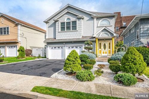 327 Springfield Ave, Hasbrouck Heights, NJ 07604-1627