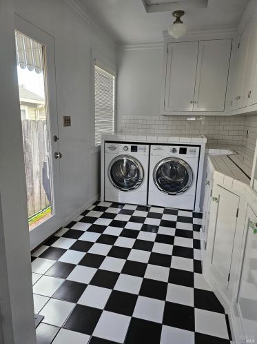 707 Standley St, Ukiah CA  95482-4224 exterior