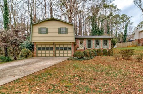 4883 Rock Haven Dr, Lilburn, GA 30047-5626