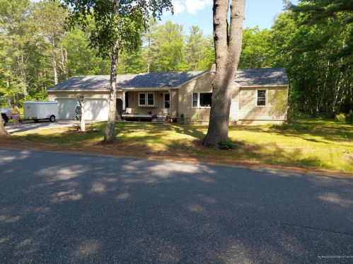 77 Adams Rd, Mere Point, ME 04011-3925