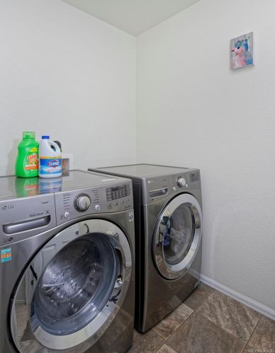 1821 Jade Ave, Denver CO 80603-5867 exterior