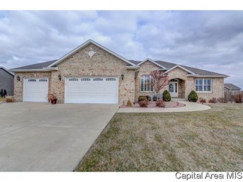 410 Sommerset Dr, Chatham, IL 62629-2203