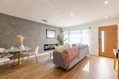 4731 El Segundo Blvd, Hawthorne CA  90250-4202 exterior