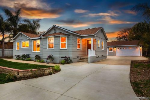 2475 Tuttle St, Carlsbad, CA 92008-1446