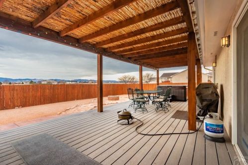 381 Conquistador Ave, Pueblo CO 81007-3650 exterior