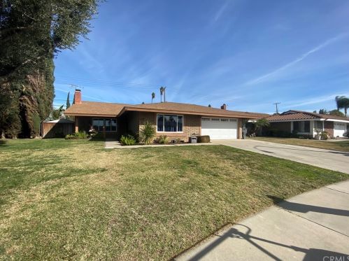9115 Jersey Dr, Riverside, CA 92503-2644