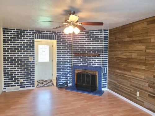 52075 Del Rue Dr, Elkhart, IN 46514-9396