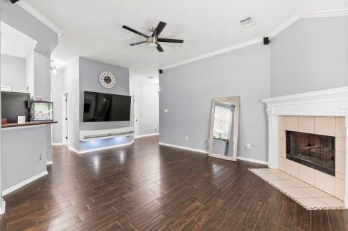 55 Bowie Bend Ct, Conroe, TX 77385-3572
