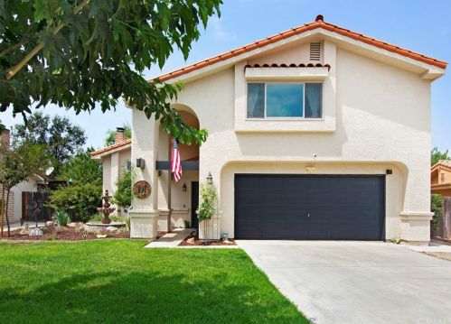 911 Spyglass Ct, Lake Nacimiento, CA 93446-4837