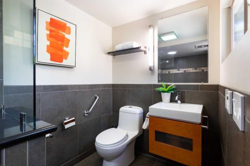 214 Verano Dr, Los Altos CA 94022-2344 exterior