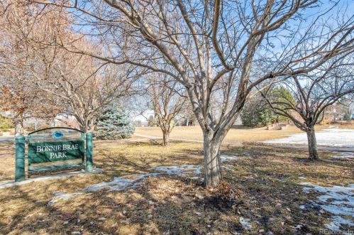1066 Bonnie Brae Blvd, Denver CO  80209-5135 exterior