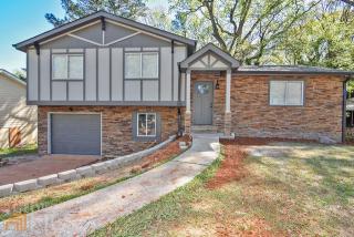 2140 Edgemore Dr, Atlanta GA  30316-2633 exterior