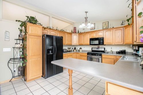 2993 Cypress Ln, Hobart IN  46342-3583 exterior