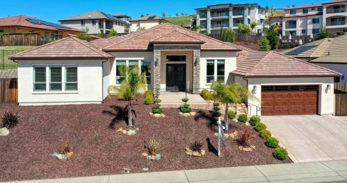 271 Tobrurry Way, Folsom, CA 95630-6334