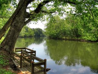 33 Linda Rd, Euharlee, GA 30120-6030