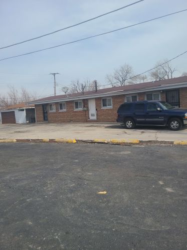 237 154th Pl, Dixmoor, IL
