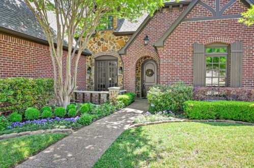 3304 Abbey Rd, Midlothian, TX 76063-5496