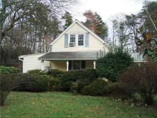 5023 Stoney Point Rd, Walkertown, NC 27051-9311