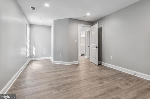 9111 Sligo Crk Pkwy, Silver Spring MD 20901-3361 exterior