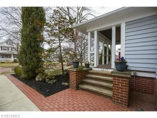 1217 French Ave, Cleveland OH  44107-2468 exterior