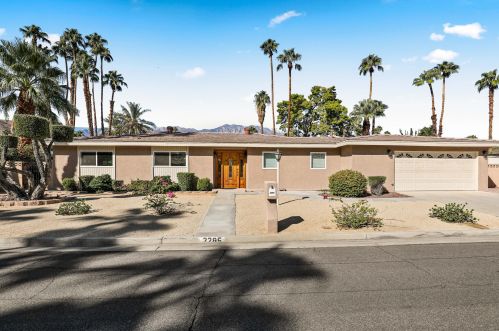 2285 Bobolink Ln, Palm Springs, CA 92264-5947