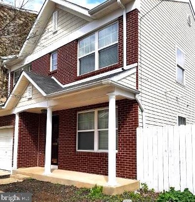 1211 5th St, Philadelphia PA  19147-5204 exterior