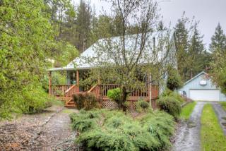 2354 Waters Gulch Rd, Applegate, OR 97530-9322