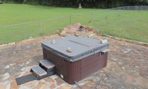 3230 Brockton Rd, Jefferson GA  30549-3330 exterior
