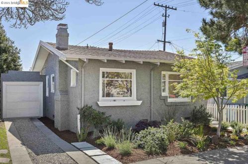 1034 Camelia St, Berkeley, CA 94710-1530
