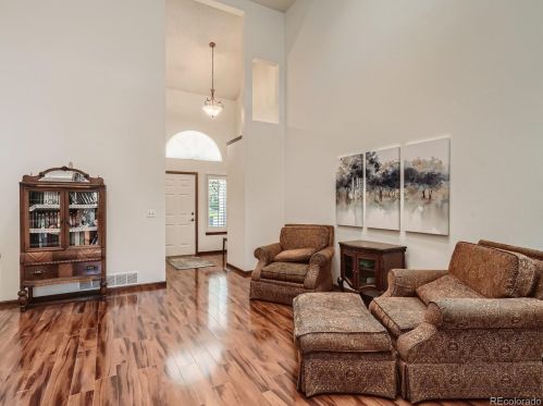 4945 Eagle Cir, Aurora CO  80015-2215 exterior