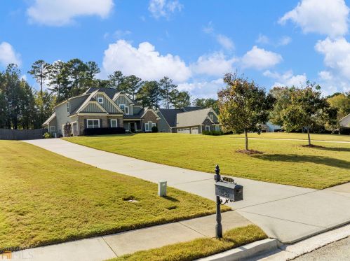 1704 Rene Ct, Loganville, GA 30052-7268