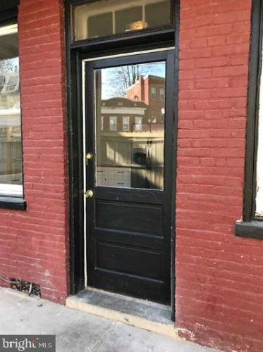 418 King St, Lancaster PA  17602-3599 exterior