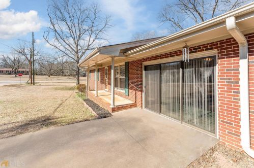 21 Harper Dr, Hartwell, GA 30643-1300