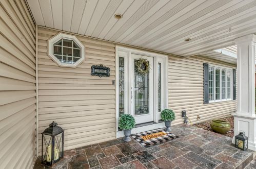 412 Bucher Ave, Saint Paul MN  55126-4661 exterior