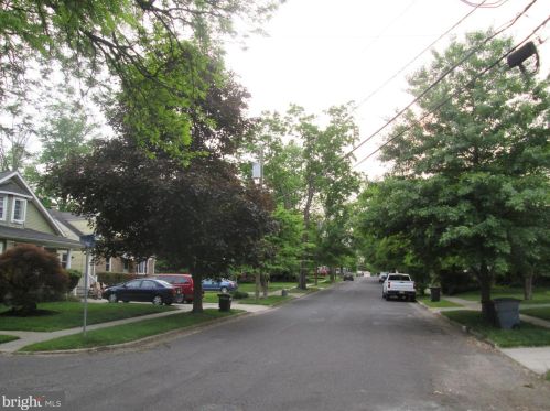 1105 Sycamore St, Haddon Heights NJ  08035-1615 exterior