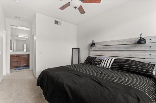 252 Jeanette Ln, Santa Ana CA  92705-6016 exterior