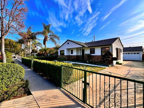 1410 Raymar St, Santa Ana, CA 92703-4720