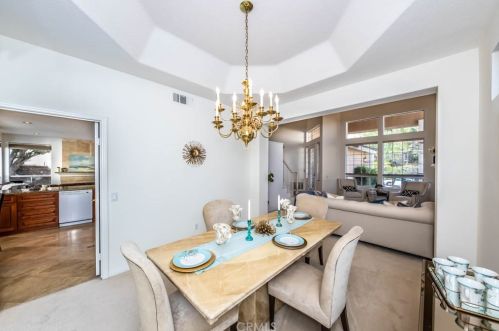 7551 Hollow Oak Rd, Anaheim CA  92808-1429 exterior