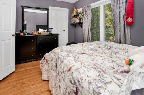 3827 East Ave, Forest View IL  60402-4037 exterior