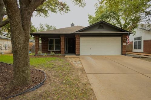 4452 Bremner Dr, Austin TX  78749-3645 exterior