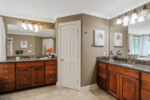 5 Poplar Ct, Dover NJ  07869-2429 exterior