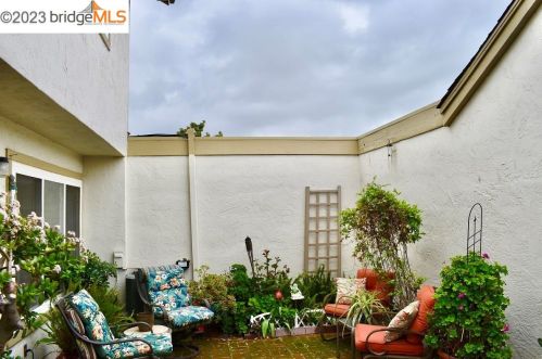 4841 Eagle Way, Concord, CA 94521-2909