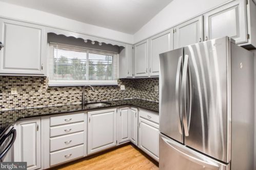 10911 Breewood Ct, Silver Spring MD 20901-1006 exterior