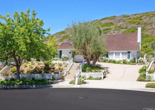 3807 Pirate Dr, Palos Verdes Estates, CA 90275-6114