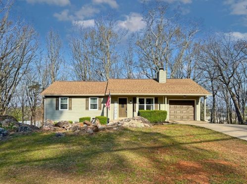 1738 Plunketts Rd, Buford, GA 30519-5072